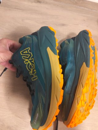 Botas Trail Running Hoka Verdes