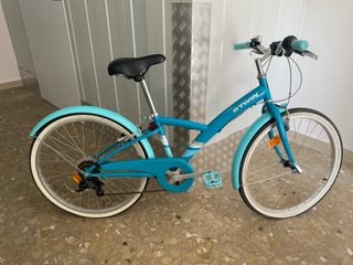 Bicicleta infantil azul
