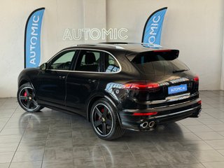 Porsche Cayenne GTS