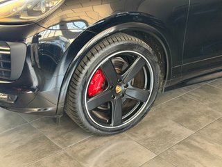 Porsche Cayenne GTS