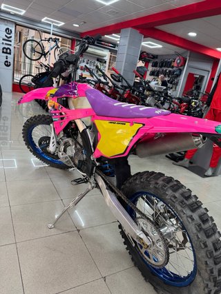 TM 300 2T EN ES KIT PINK