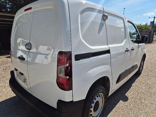 Peugeot Partner 3 Plazas Talla M 75cv
