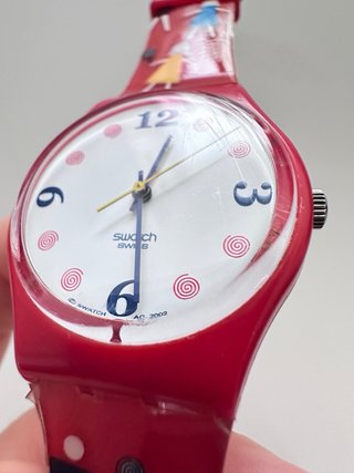 Reloj Swatch Funny Village Vintage estuche/papeles