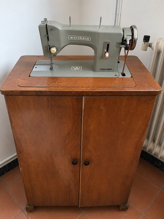 Máquina de coser Wertheim