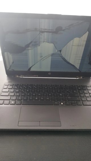 HP 250 G8 - Para piezas o reparar