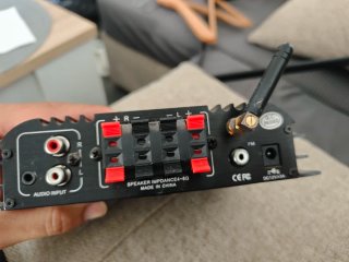 Amplificador Lepy 45W y 5 altavoces JVC