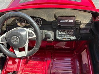 Coche eléctrico infantil Mercedes AMG