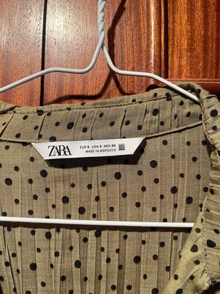 Vestido Zara verde lunares