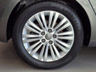 Opel Zafira Tourer 2016