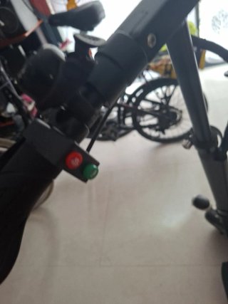 Patinete Eléctrico EcoXtrem Negro