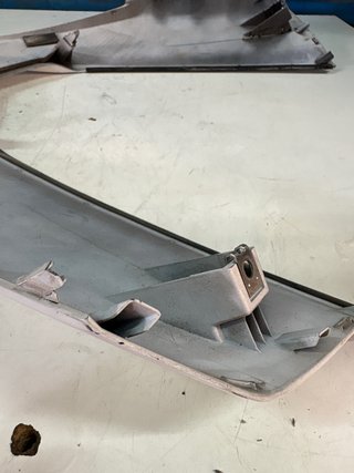 Tapa superior faro Suzuki Burgman 400 2018