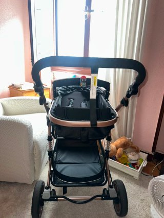 Carrito Bebé Yazoco Negro/Oro