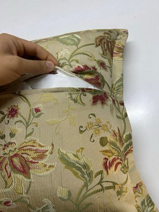 Cuscino floreale beige (varie misure)