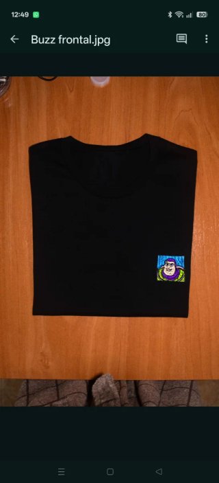 Camiseta blanca con alien de Toy Story