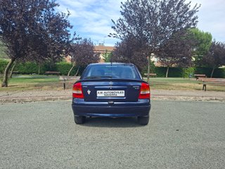 Opel Astra 1999