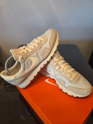 Nike Air Pegasus 45.5