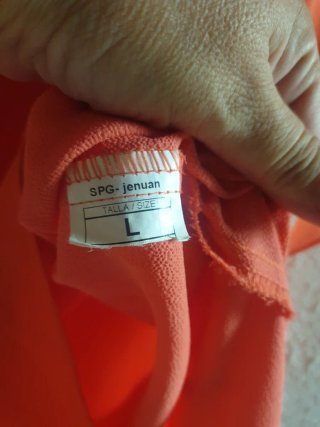 Blusa naranja volantes talla L