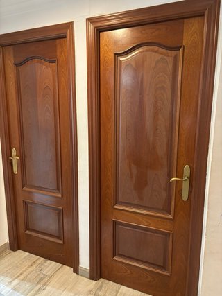 9 PERTAS MADERA MACIZAS TODAS POR 200