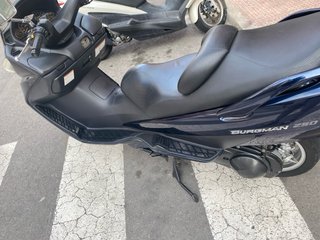 Suzuki Burgman 250cc Negra