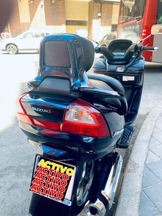 Suzuki Burgman 250cc Negra