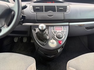 Peugeot 807 2006