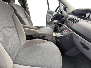 Peugeot 807 2006