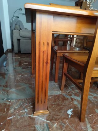 Mesa comedor madera pino con sillas