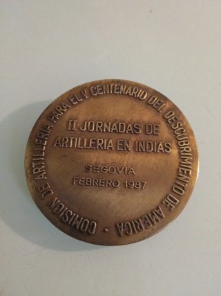 Medalla La Artillería en Indias