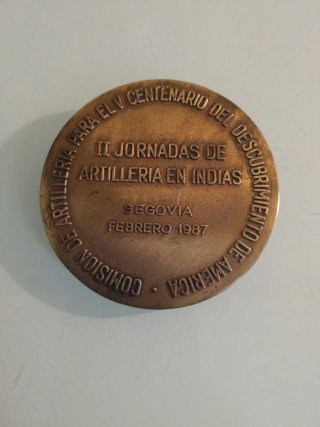 Medalla La Artillería en Indias