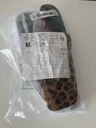 Sandalias leopardo tacón cuadrado