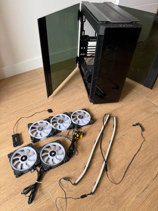 Caja PC Gaming Negra