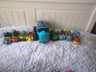 T-Racers Coches y Figuras (LOTE COMPLETO)