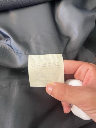 Traje UNICEN Gris Talla 52 (Americana, Chaleco, Pa