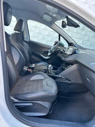 Peugeot 2008 2015