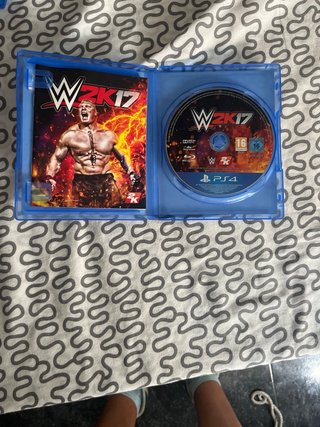 Pack 3 Juegos PS4: FIFA 17, FIFA 21, WWE 2K17