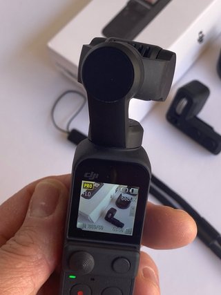 DJI Osmo Pocket 2