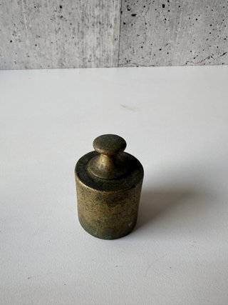 Conjunto pesas báscula antigua