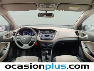 Hyundai i20 1.2 MPI Essence 62 kW (84 CV)