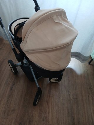 Carro de muñecos