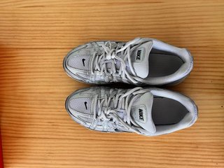 Nike P6000 Gris y Blanco