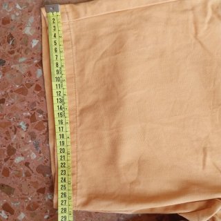 Pantalón corto naranja hombre