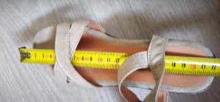 Sandalias cuña JIANEYE beige