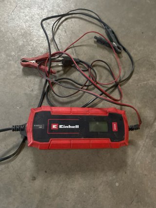 Cargador de Batería Einhell Coche