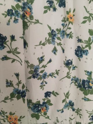 Vestido Zara floral blanco