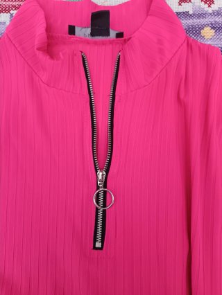 Top manga larga rosa con cremallera