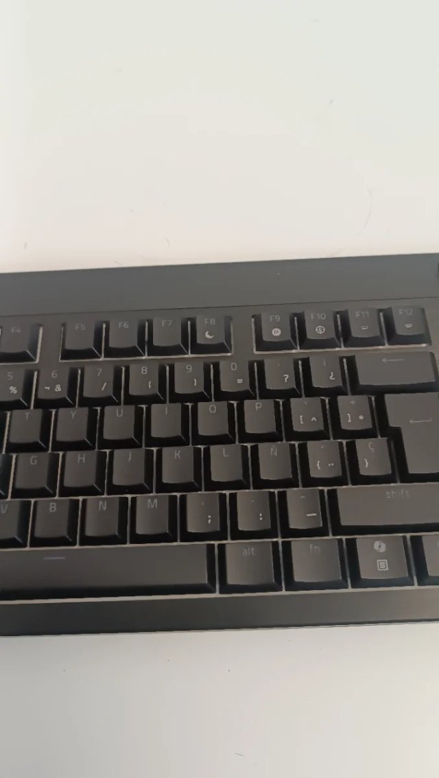 Teclado Razer BlackWidow V4 - B2S3202