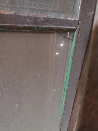 Ventana antigua de madera
