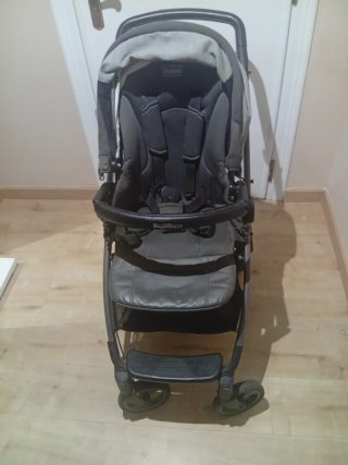 Passeggino Peg Perego reversibile e pieghevole