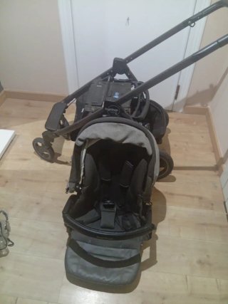 Passeggino Peg Perego reversibile e pieghevole