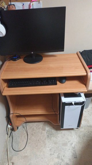 Cama individual con cajones de madera